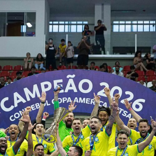 Brasil bate Argentina e conquista 12º título na Copa América de Futsal