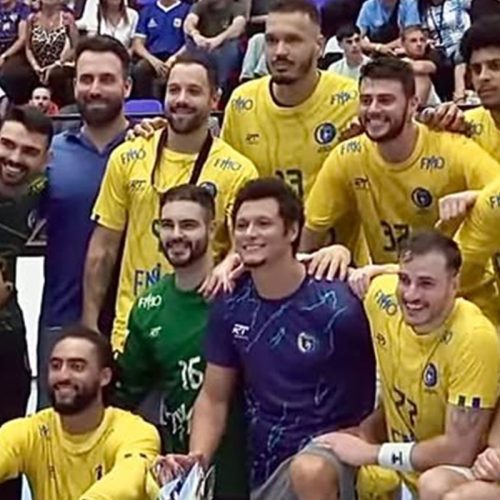 Brasil derrota Argentina e é campeão do Torneio Quatro Nações