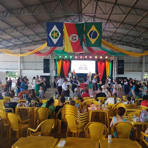 Itanhangá-MT: CTG Fogo de Chão promoveu 3º Boi no Rolete e celebra cultura gaúcha em Itanhangá (MT)
