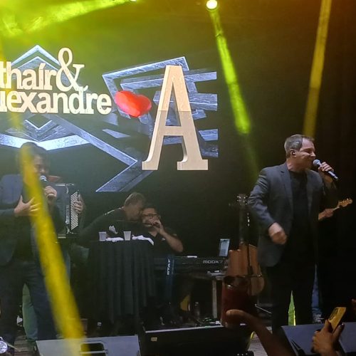 Tesouro-MT:  Vive noite histórica com show nacional de Althair & Alexandre na abertura do Réveillon 2026