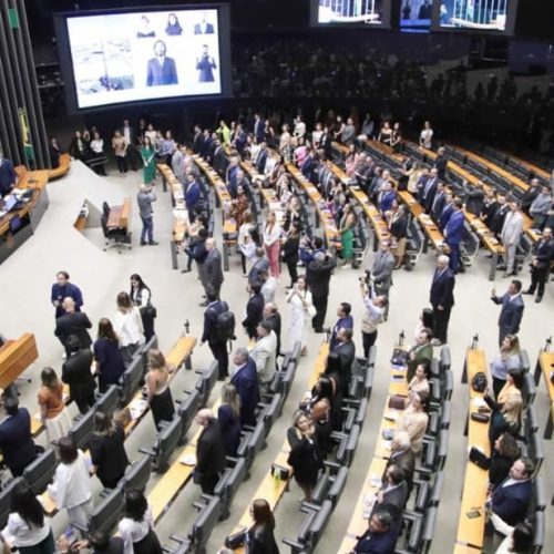 Câmara vota pedido de urgência para projeto de Jayme Campos que beneficiará os MEIs