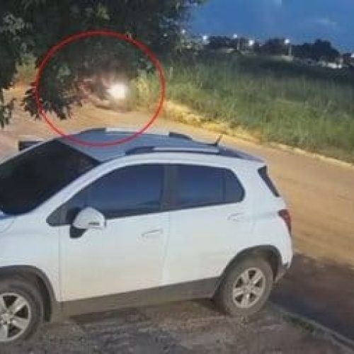 Câmera flagra acidente entre duas motocicletas que matou jovem de 18 anos em MT