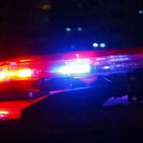 Caminheiro atira contra motorista de carro após colisão na madrugada e é preso em flagrante