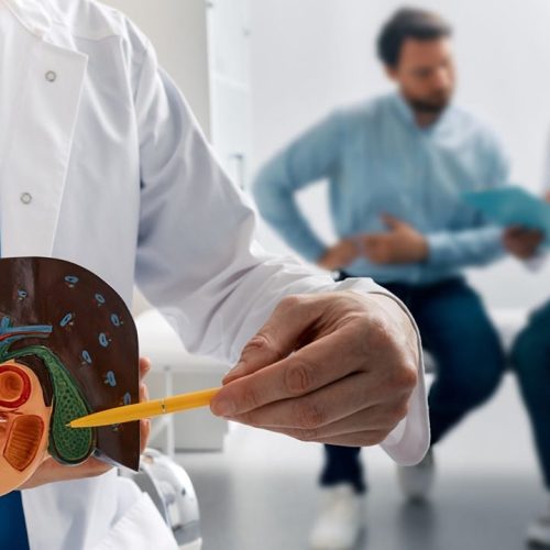 Câncer de próstata mata 48 homens por dia no Brasil, Unimed Cuiabá reforça importância da prevenção