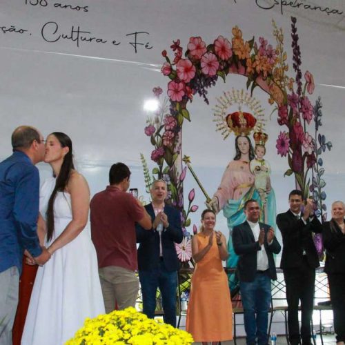 Casamento Comunitário une 144 casais em Várzea Grande