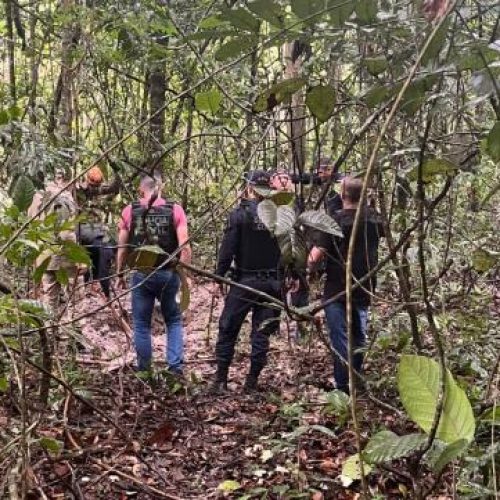 11 corpos são encontrados em cemitério clandestino em Lucas.