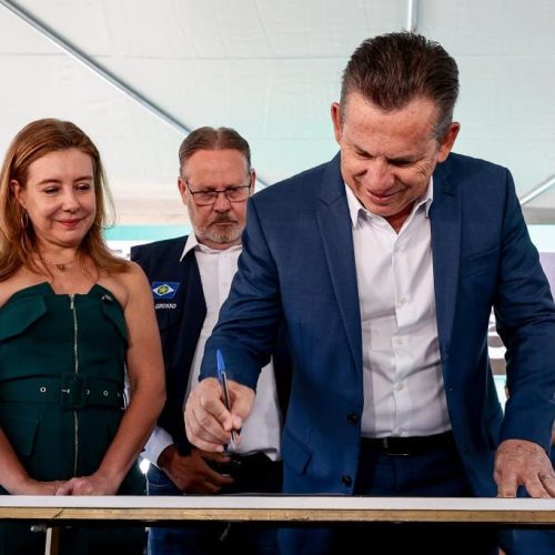 “Chovia mais dentro do que fora”, diz Mauro ao anunciar R$ 15 milhões para o PS de VG