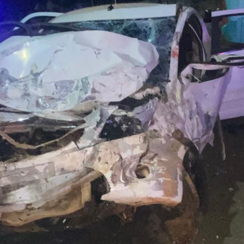 Colisão entre carro de passeio e ônibus deixa um morto e seis feridos em MT