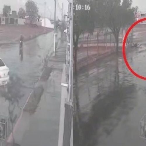 Colisão entre carro e moto mata mulher e deixa piloto em estado grave; PC ‘caça’ motorista