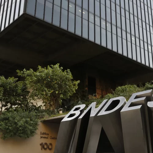 Com R$ 2,16 bilhão, BNDES amplia aprovações de crédito para Mato Grosso