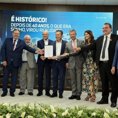 Com apoio dos poderes, Governo assina contrato e Einstein tocará Hospital Central