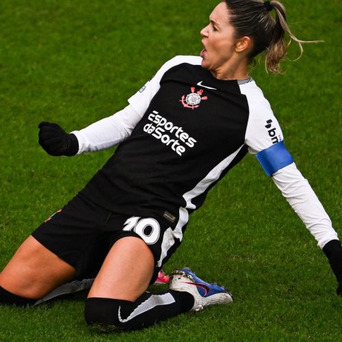 Com gol de Gabi Zanotti, Corinthians vai à final da Copa das Campeãs