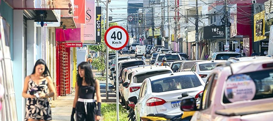 RONDONOPOLIS HOJE: Comércio fechado | Cartórios eleitorais abertos | Adjunto de turismo | Saúde recomenda vacinação | Paróquia em festa