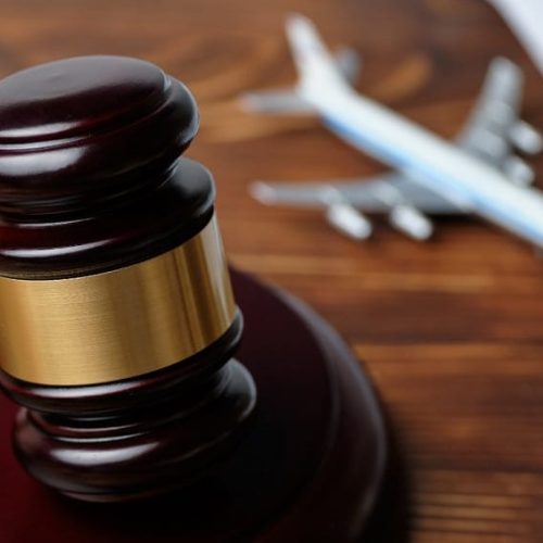 Companhia aérea terá que pagar indenização de R$ 10 mil a passageiro por voo cancelado