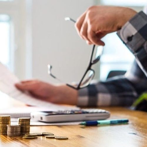 Consumidor será indenizado por negativação indevida de dívida de R$ 43 de contrato 'fantasma'