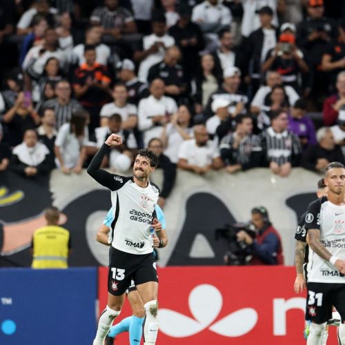 Corinthians derrota Santa Fe e segue 100% na Copa Libertadores