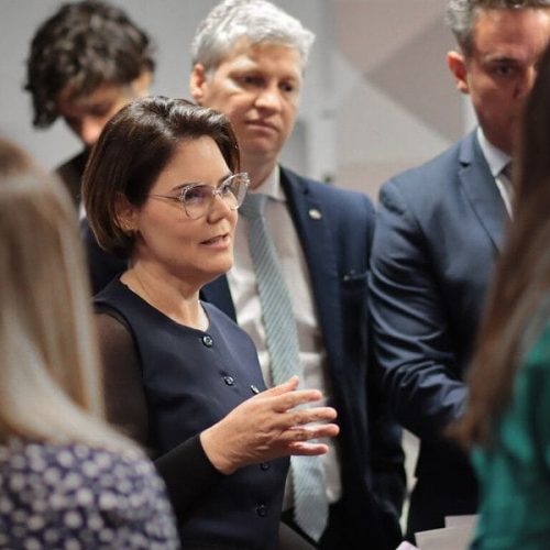 Coronel Fernanda faz duras cobranças na CPMI do INSS