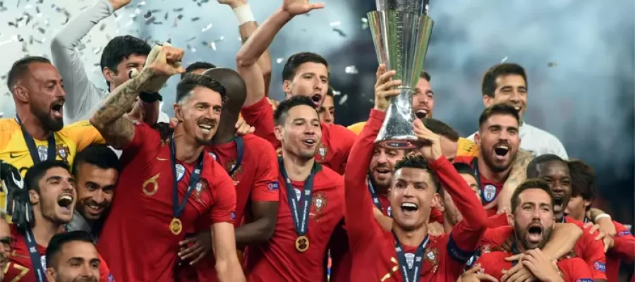 Cristiano Ronaldo marca, Portugal bate a Espanha nos pênaltis e é campeão