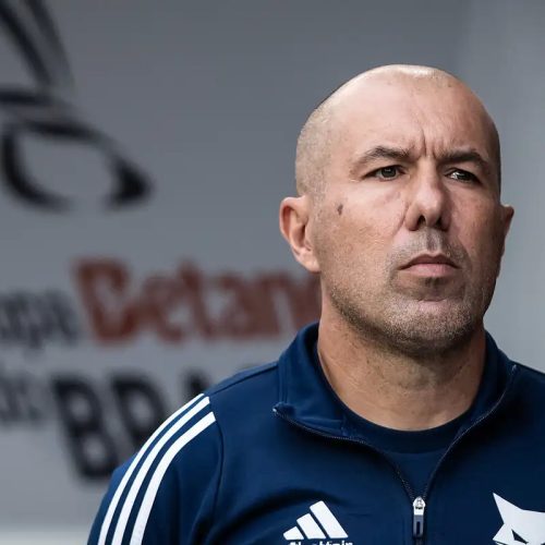 Cruzeiro anuncia saída de Leonardo Jardim após revés na Copa do Brasil