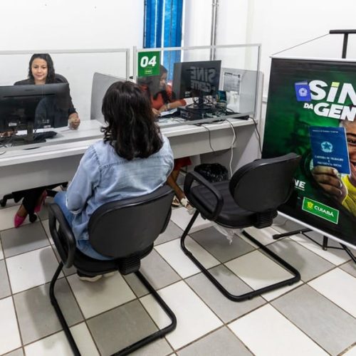 Cuiabá tem 15 vagas para farmacêutico com salário de R$ 4,6 mil e benefícios