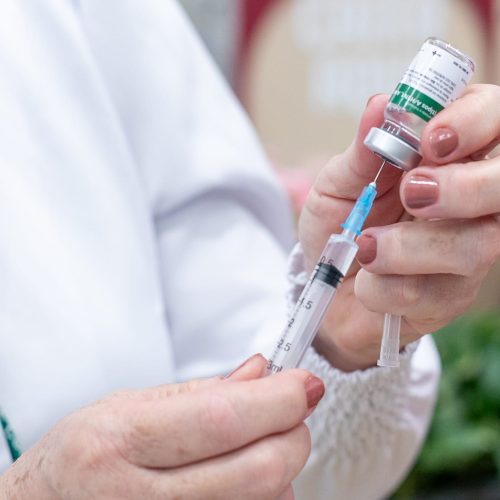 Cuiabá vacina adolescentes entre 15 e 19 anos contra o HPV até o próximo dia 1º de agosto