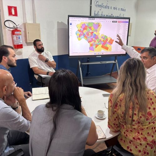 Defesa Civil define ações com secretarias para combater queimadas na capital