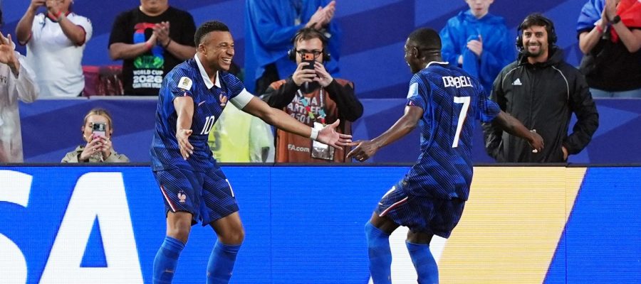Depois de chuva e pausa, França de Mbappé não dá chances ao Iraque