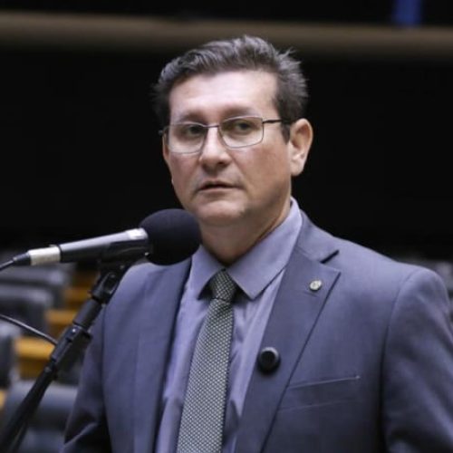 Deputado acusa STF de interferir em votações e defende PEC da Blindagem