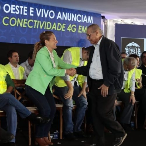 Deputado considera prefeita como "radical e intransigente" e critica "gestão perturbadora"