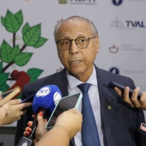Deputado lembra acordo e critica suplente que não quis compartilhar vaga com colega