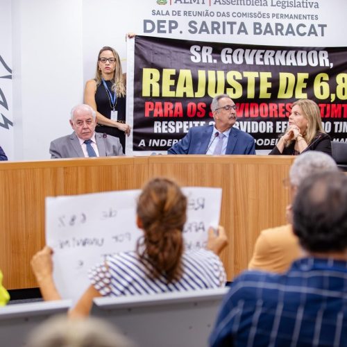 Deputado pede vista de PL que reajusta salários do Judiciário; presidente do TJ cobra responsabilidade