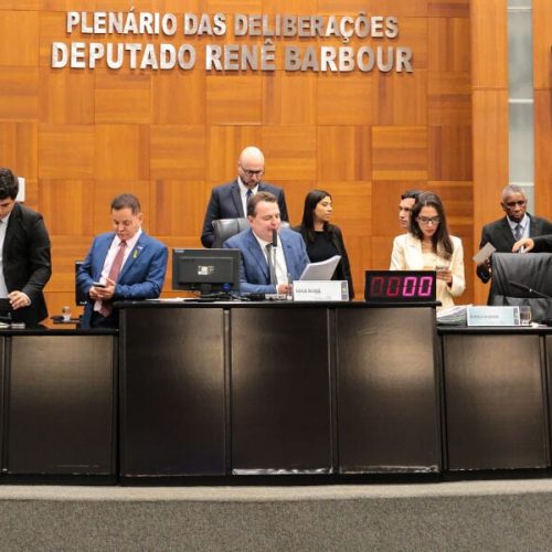 Deputados estaduais aprovam Projeto de Resolução que institui o Prêmio ALMT de Jornalismo