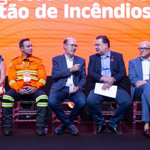 Deputados participam da abertura de Congresso Internacional em Cuiabá