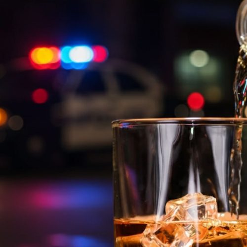 Jovem hospitalizado com suspeita de metanol em Várzea Grande é levado à UTI em Cuiabá