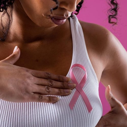 Diagnóstico precoce pode garantir até 95% de cura do câncer de mama, alerta Unimed Cuiabá