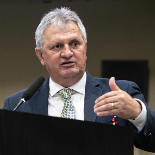 Dilmar nega “ser amigo do rei” e diz que emendas são liberadas por mérito técnico