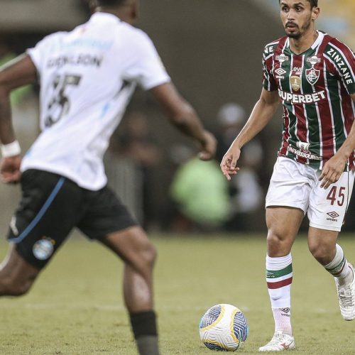 Duelo de Tricolores: Flu recebe Grêmio pela 18ª rodada do Brasileirão