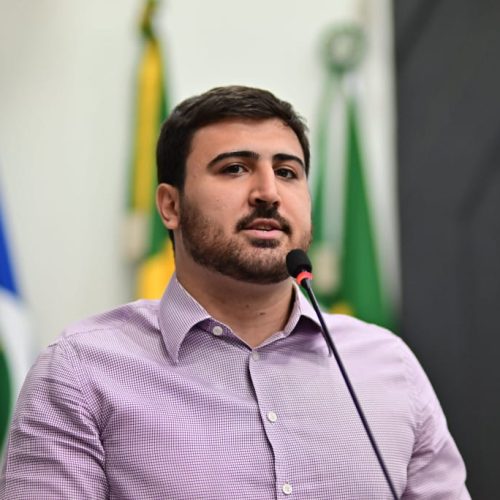 Emanuelzinho afirma não temer prisão do pai e critica comportamento de Abilio