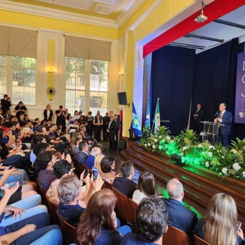 “Entre os oito estados com a melhor educação pública”, diz presidente do STF sobre MT