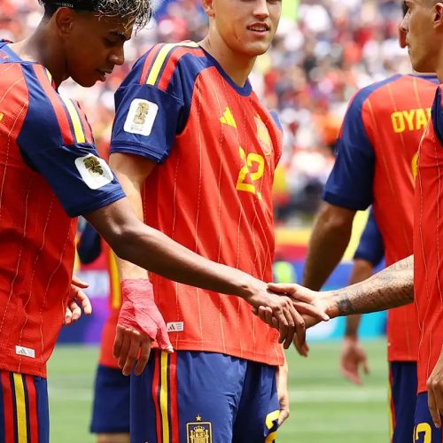 Espanha repete feito do Brasil de 1958 em classificação sobre Áustria