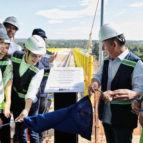 Estado e Rumo entregam primeira ponte e etapa inicial da Ferrovia Estadual começa a operar em 2026