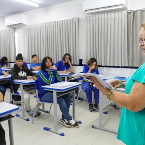 Seduc reconhece professores da rede estadual por boas práticas em língua inglesa no Ensino Fundamental