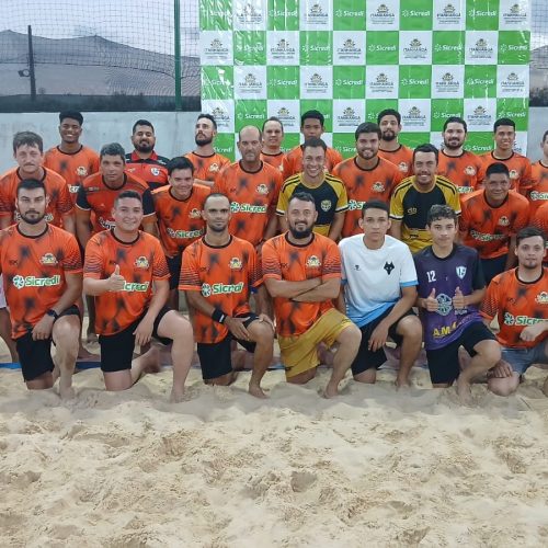 Itanhangá-MT : 1ª Copa Sicredi de Futevôlei de areia em duplas reúne atletas  regionais em Itanhangá
