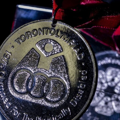 Familiares celebram legado de primeira medalha paralímpica do Brasil