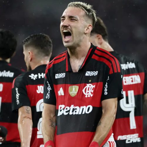 Flamengo derrota Remo por 3 a 0 e entra no G4 do Brasileiro