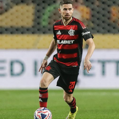 Flamengo encara Bayern por vaga nas quartas do Mundial