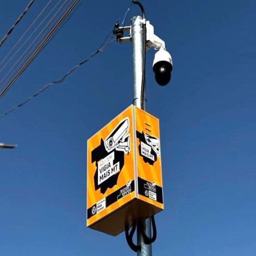 Foragido da Justiça é preso com veículo roubado após alerta do Vigia Mais MT