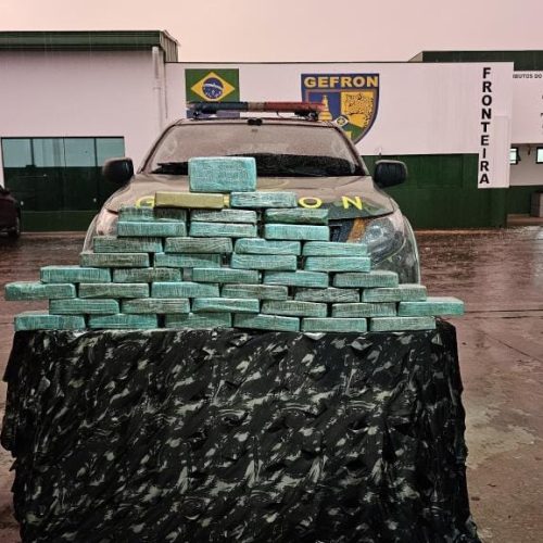 Gefron apreende 40 quilos de pasta-base e gera prejuízo de R$ 720 mil às facções