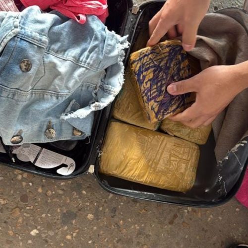 Gestante que transportava pasta base para Pernambuco é presa na rodoviária de Cuiabá