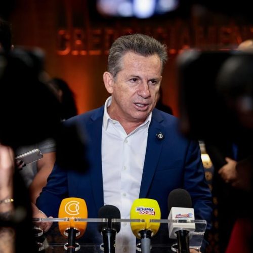 Governador recebe alta, seguirá tratamento em casa e deverá passar por novos exame durante a semana